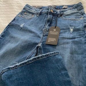 High Rise Flare Jeans Womens never worn tags still on
